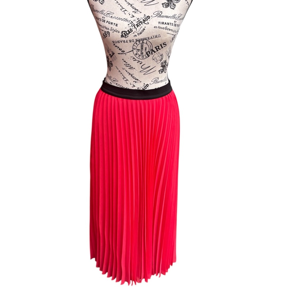 WD.NY Vibrant Red/Pink/Coral Pleated Maxi Skirt women size M